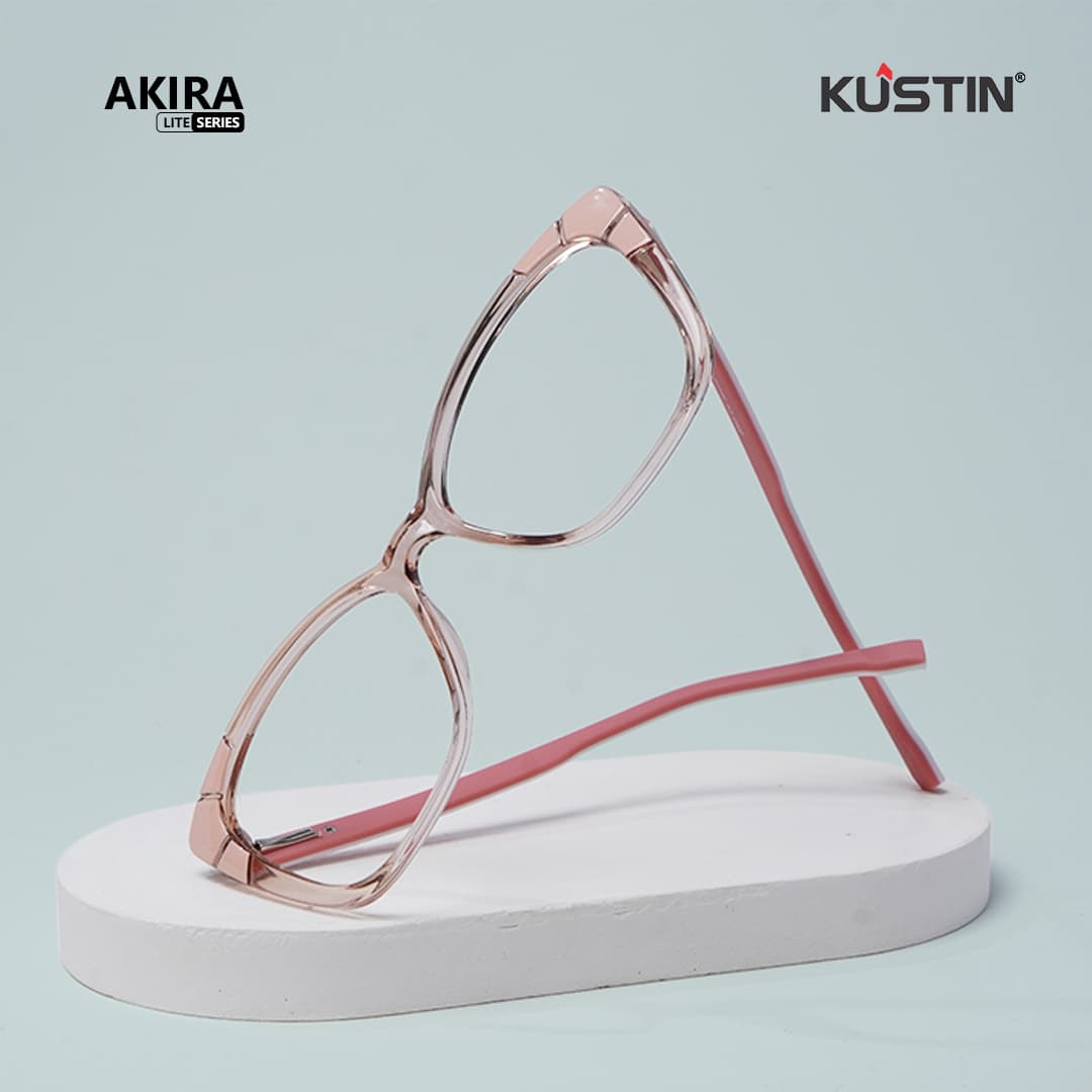 AKIRA